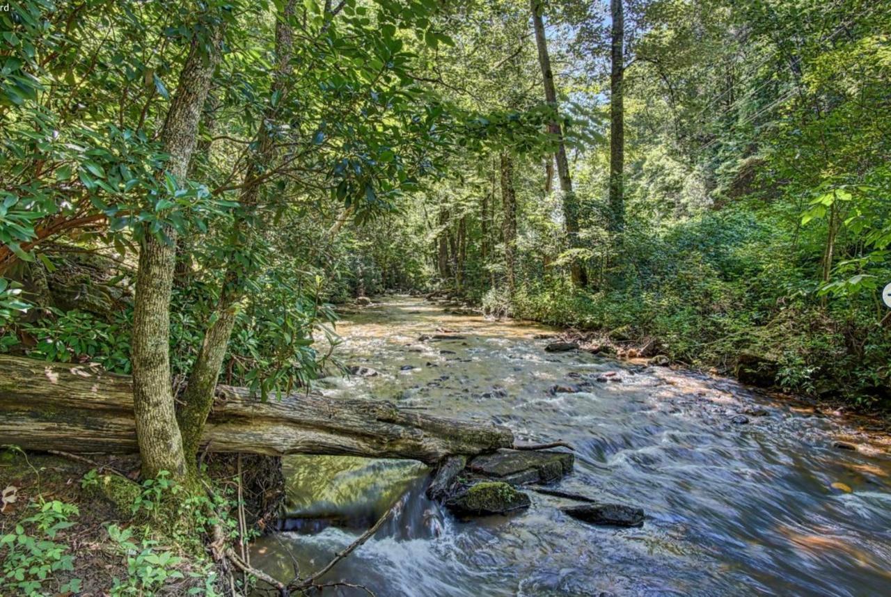 Cozy Creekfront Family Cabin-Pet Friendly -Gamerm-Hot Tub Hiawassee Esterno foto