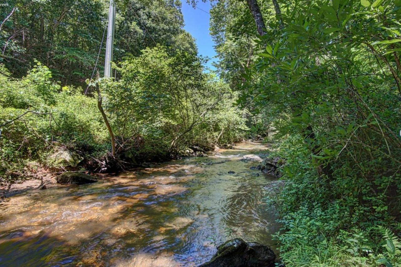 Cozy Creekfront Family Cabin-Pet Friendly -Gamerm-Hot Tub Hiawassee Esterno foto