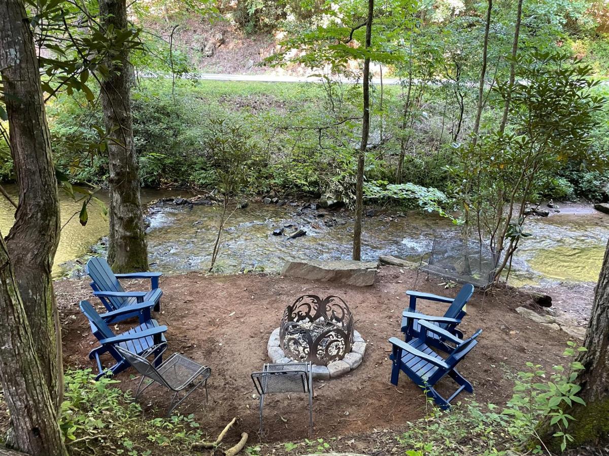 Cozy Creekfront Family Cabin-Pet Friendly -Gamerm-Hot Tub Hiawassee Esterno foto