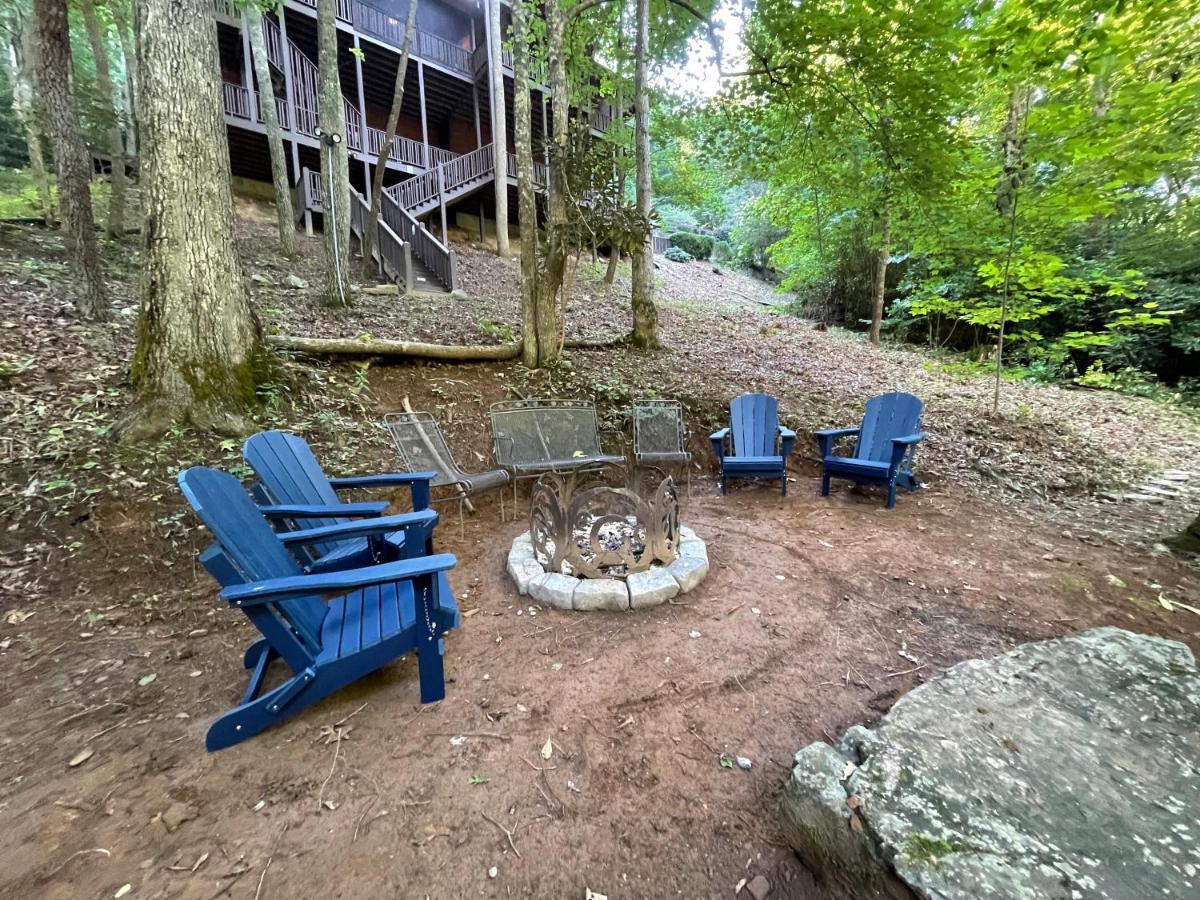 Cozy Creekfront Family Cabin-Pet Friendly -Gamerm-Hot Tub Hiawassee Esterno foto